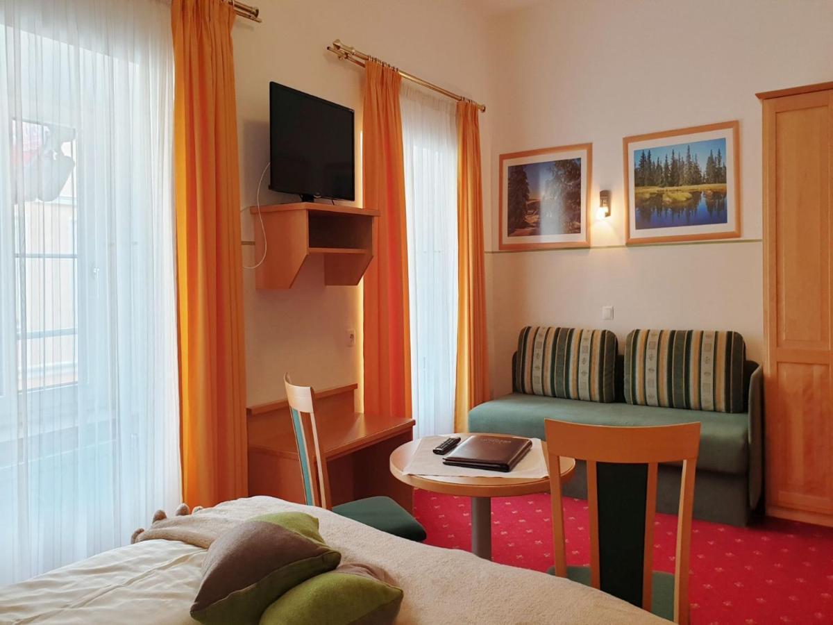 Hotel Stegerbraeu رادستادت المظهر الخارجي الصورة